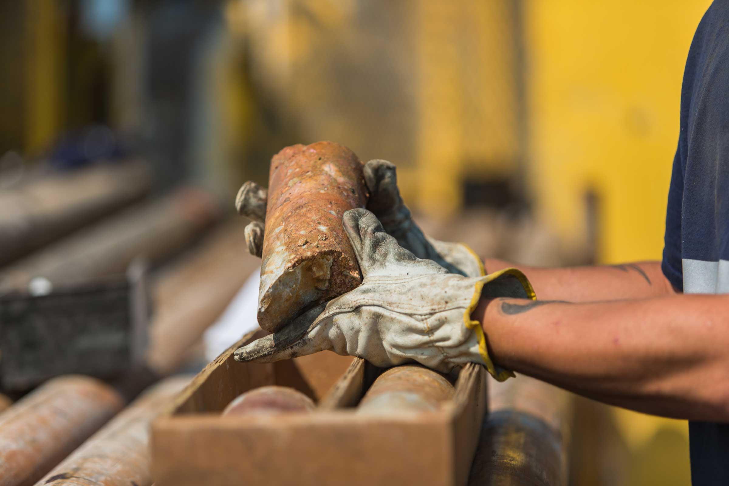 surface_drillingi-qX3zhMs-5K surface_drillingi-qX3zhMs-5K